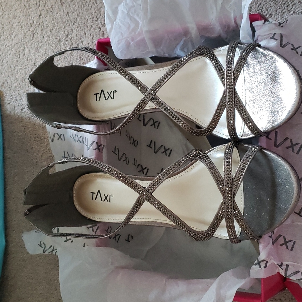 Ladies pewter high heel shoes